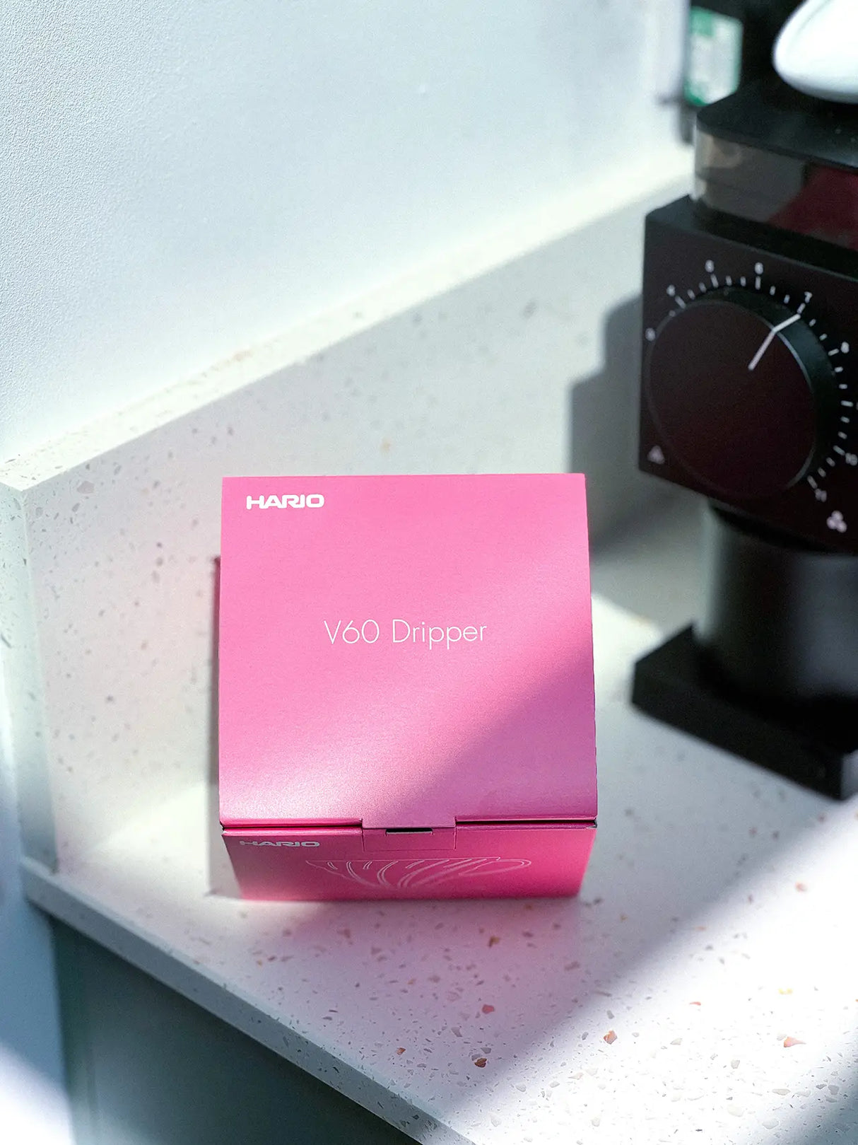 Hario Juicee V60 Dripper - Size 02 (Punch Pink)